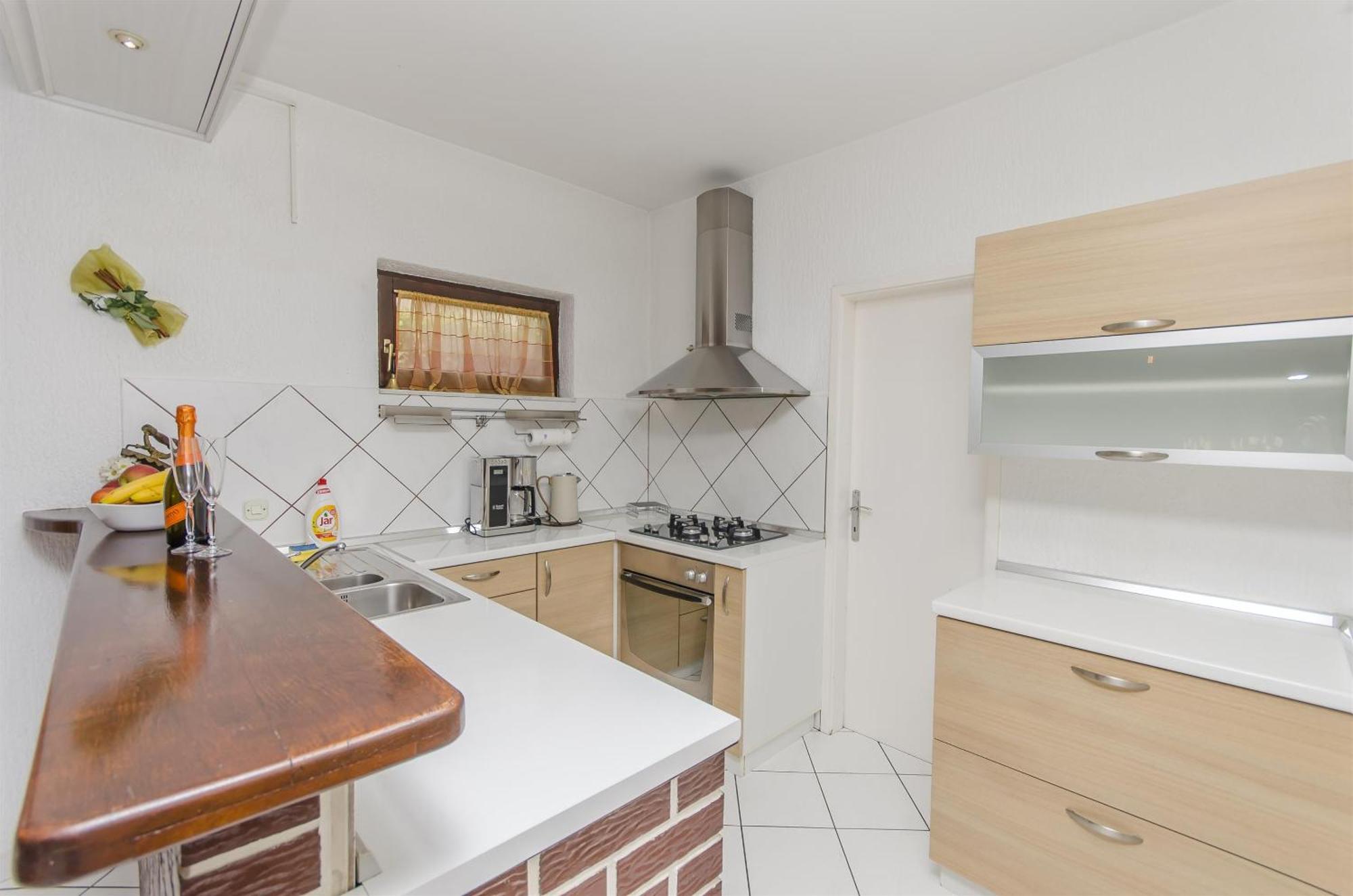 Apartment Tonkica Vodice Ngoại thất bức ảnh