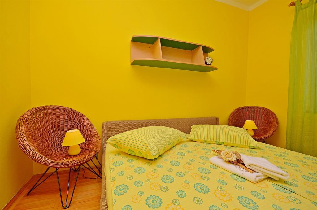 Apartment Tonkica Vodice Ngoại thất bức ảnh